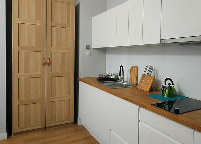 Hugo Eden Apartments